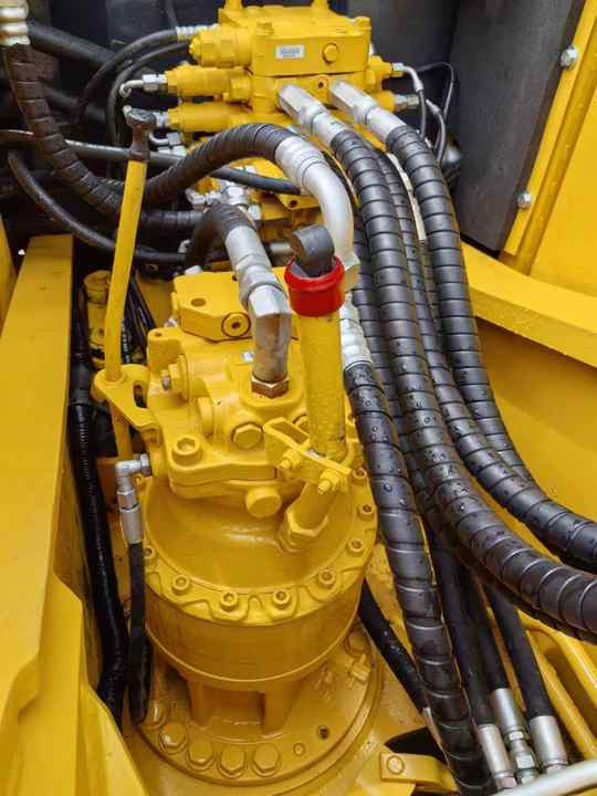 Used Komatsu PC160 Crawler Hydraulic High Performance Digger Excavator Construction Machinery Used Machinery for Sale - Escavadora de rastos: foto 5 Used Komatsu PC160 Crawler Hydraulic High Performance Digger Excavator Construction Machinery Used Machinery for Sale - Escavadora de rastos: foto 5