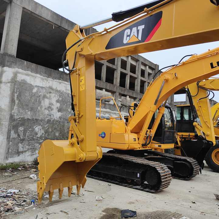 Used Machinery Construction Crawler Used Cat 320d Excavator Machine 325d 330d Caterpillar Machinery Cat 320d Used Excavators - Escavadora de rastos: foto 4 Used Machinery Construction Crawler Used Cat 320d Excavator Machine 325d 330d Caterpillar Machinery Cat 320d Used Excavators - Escavadora de rastos: foto 4