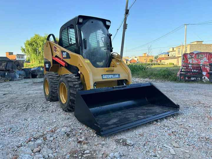Used Original Caterpillar 246c Skid Steer Loader for Sale - Mini carregadeira: foto 2 Used Original Caterpillar 246c Skid Steer Loader for Sale - Mini carregadeira: foto 2