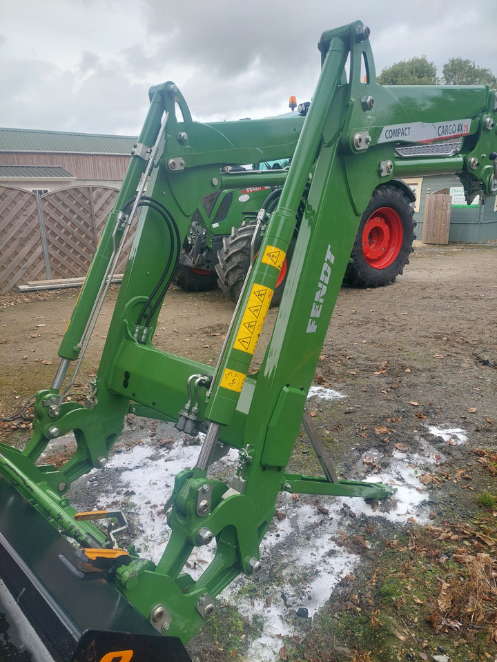 FENDT Vario 312 - Trator: foto 5 FENDT Vario 312 - Trator: foto 5
