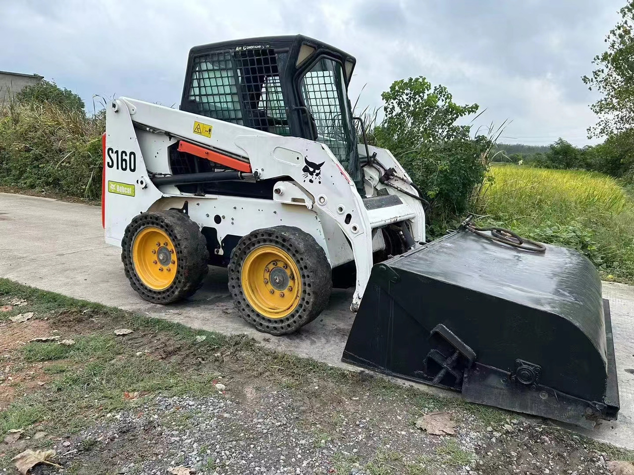 BOBCAT S160 - Mini carregadeira: foto 3 BOBCAT S160 - Mini carregadeira: foto 3