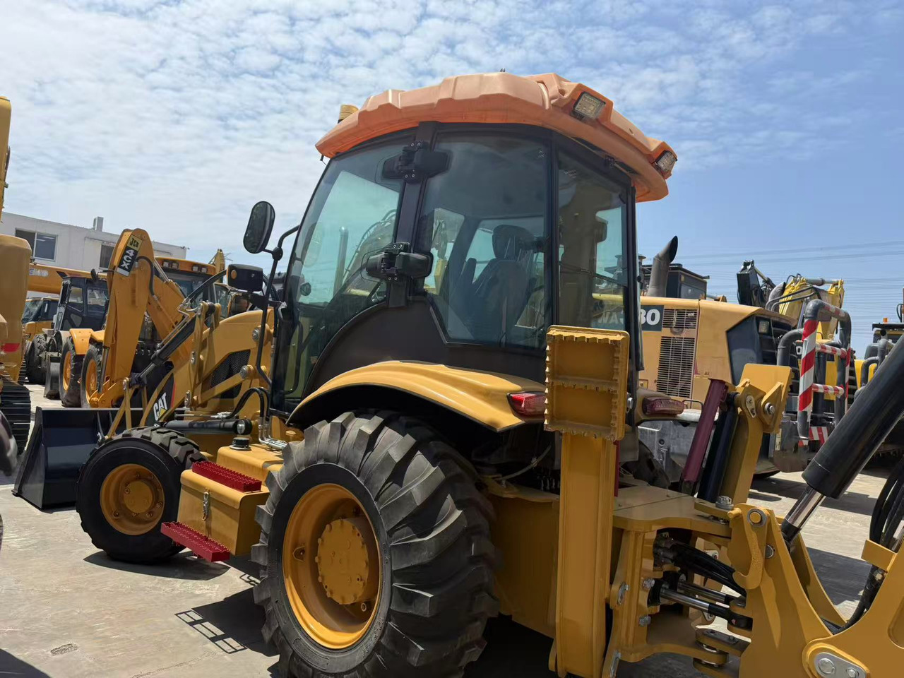 CATERPILLAR 420F - Retroescavadeira: foto 4 CATERPILLAR 420F - Retroescavadeira: foto 4