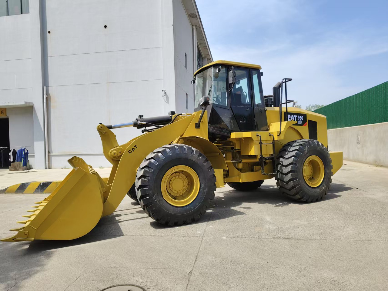 CATERPILLAR 950GC - Carregadeira de rodas: foto 5 CATERPILLAR 950GC - Carregadeira de rodas: foto 5