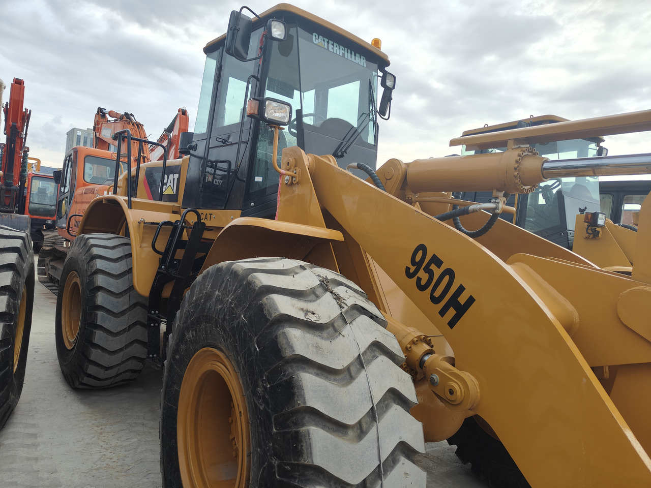 CATERPILLAR 950H - Carregadeira de rodas: foto 3 CATERPILLAR 950H - Carregadeira de rodas: foto 3