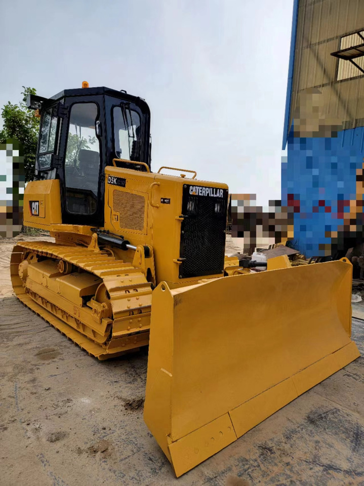 CATERPILLAR D5K - Buldôzer: foto 3 CATERPILLAR D5K - Buldôzer: foto 3
