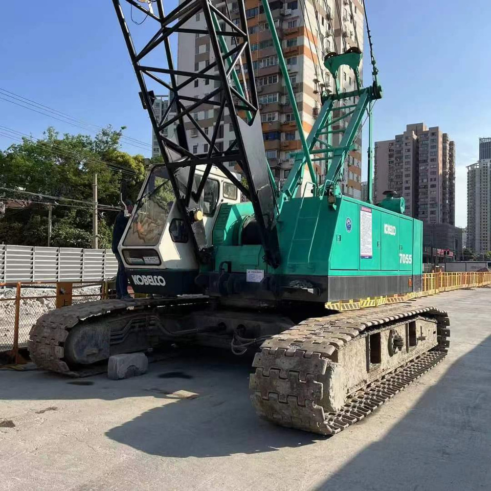KOBELCO 7055 - Guindaste sobre esteiras: foto 4 KOBELCO 7055 - Guindaste sobre esteiras: foto 4