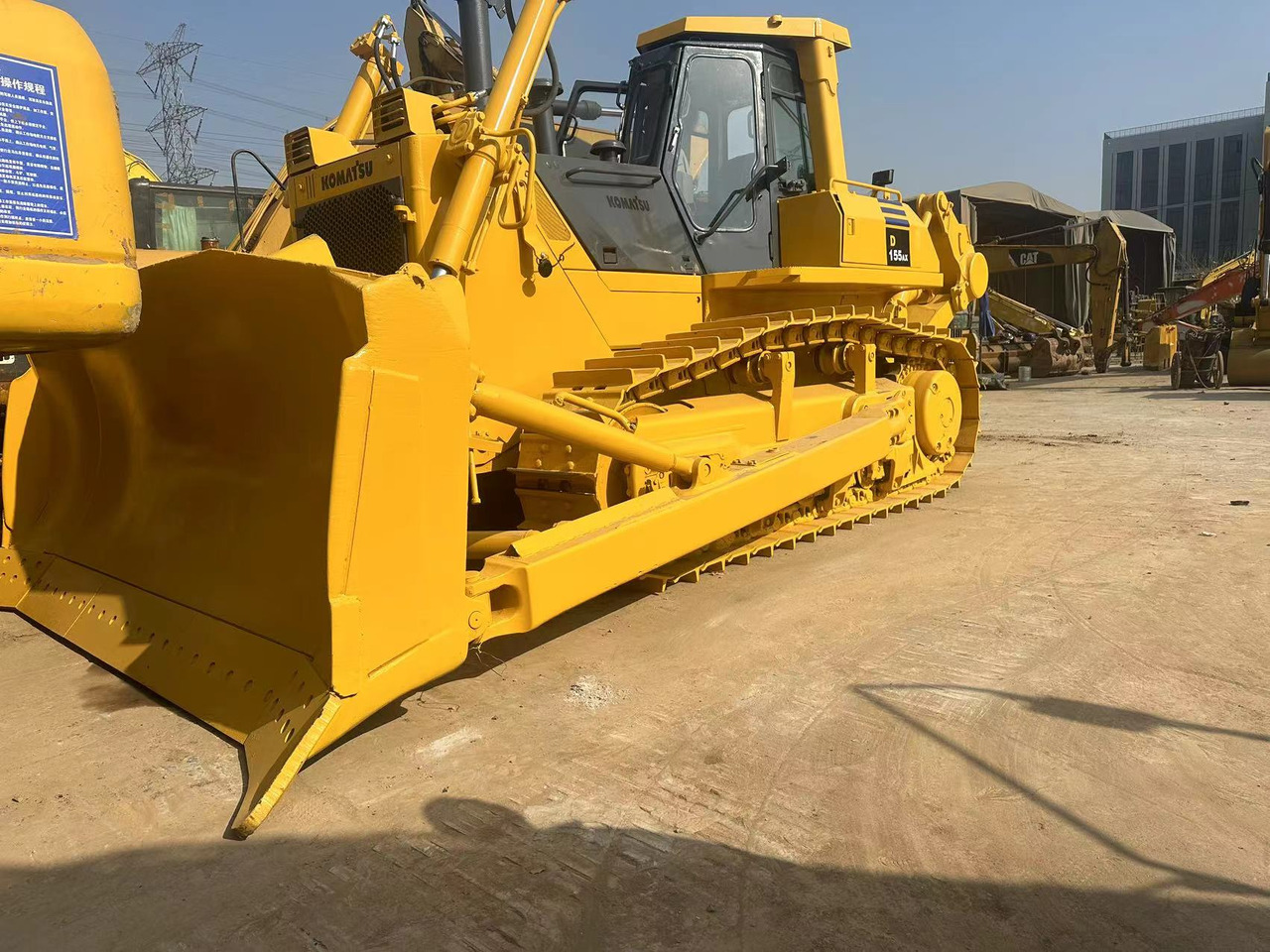 KOMATSU D155A-5 - Buldôzer: foto 2 KOMATSU D155A-5 - Buldôzer: foto 2