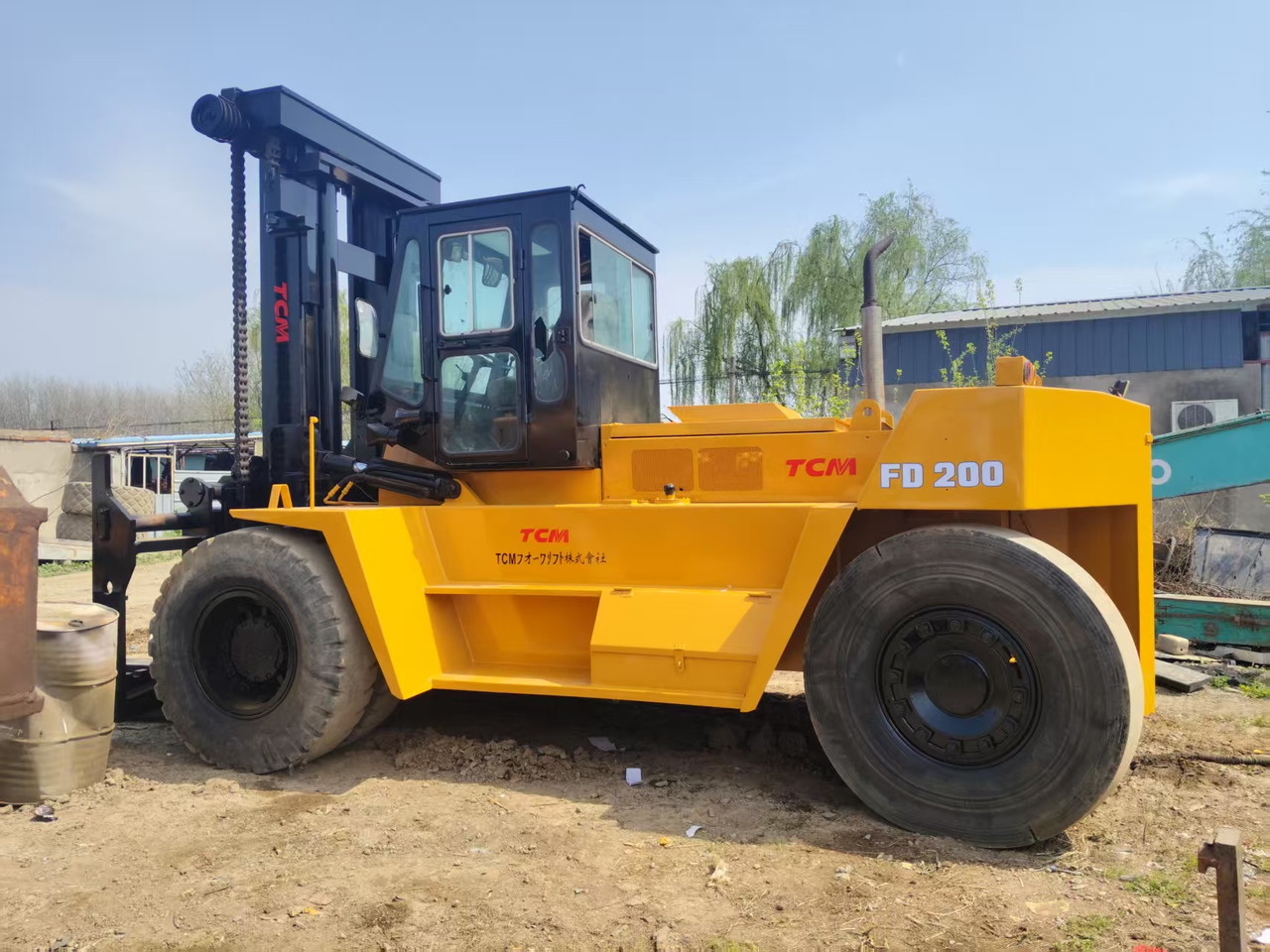 KOMATSU FD200 - Empilhadeira a diesel: foto 1 KOMATSU FD200 - Empilhadeira a diesel: foto 1