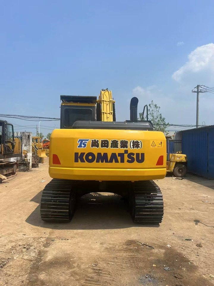 KOMATSU PC160-7 - Escavadora de rastos: foto 2 KOMATSU PC160-7 - Escavadora de rastos: foto 2