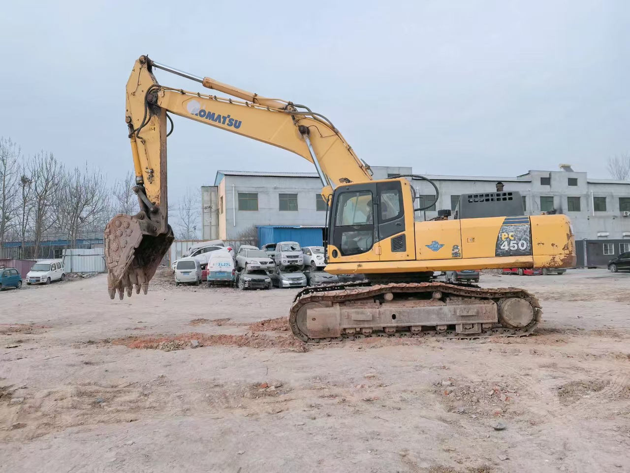 KOMATSU PC450-8 - Escavadora de rastos: foto 1 KOMATSU PC450-8 - Escavadora de rastos: foto 1