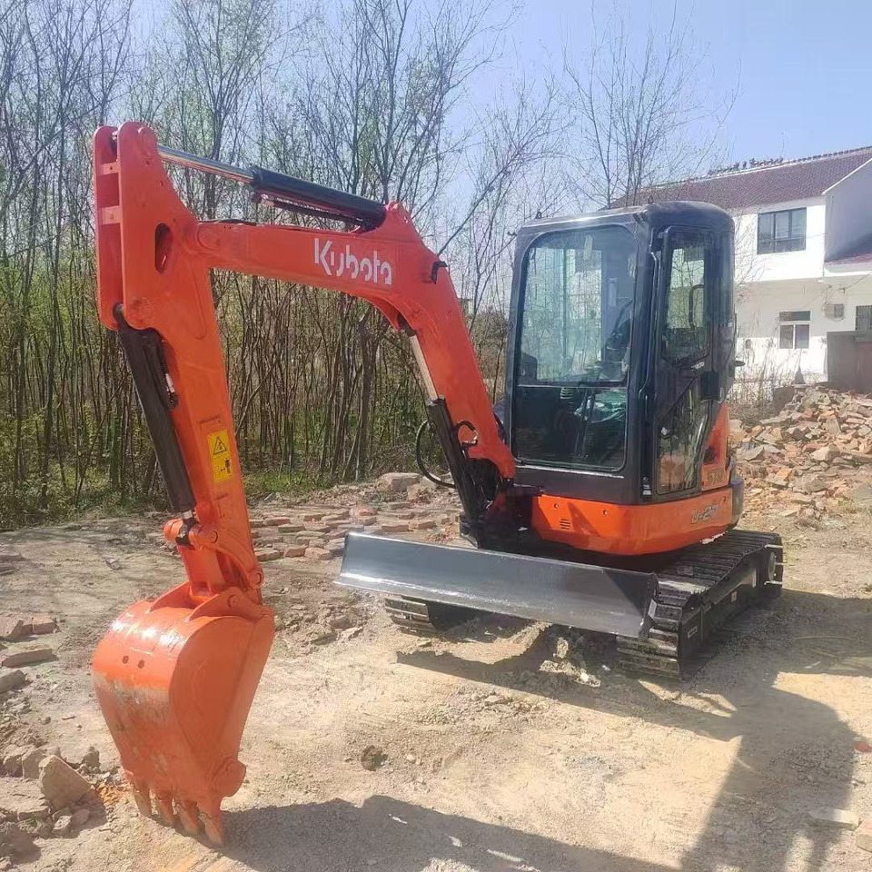 KUBOTA U27 - Mini escavadeira: foto 3 KUBOTA U27 - Mini escavadeira: foto 3