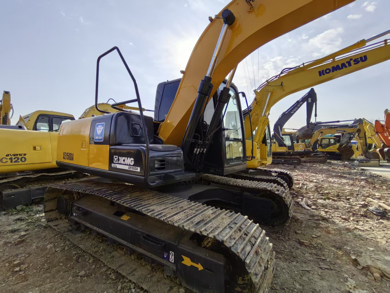 XCMG XE150DA - Escavadora de rastos: foto 1 XCMG XE150DA - Escavadora de rastos: foto 1