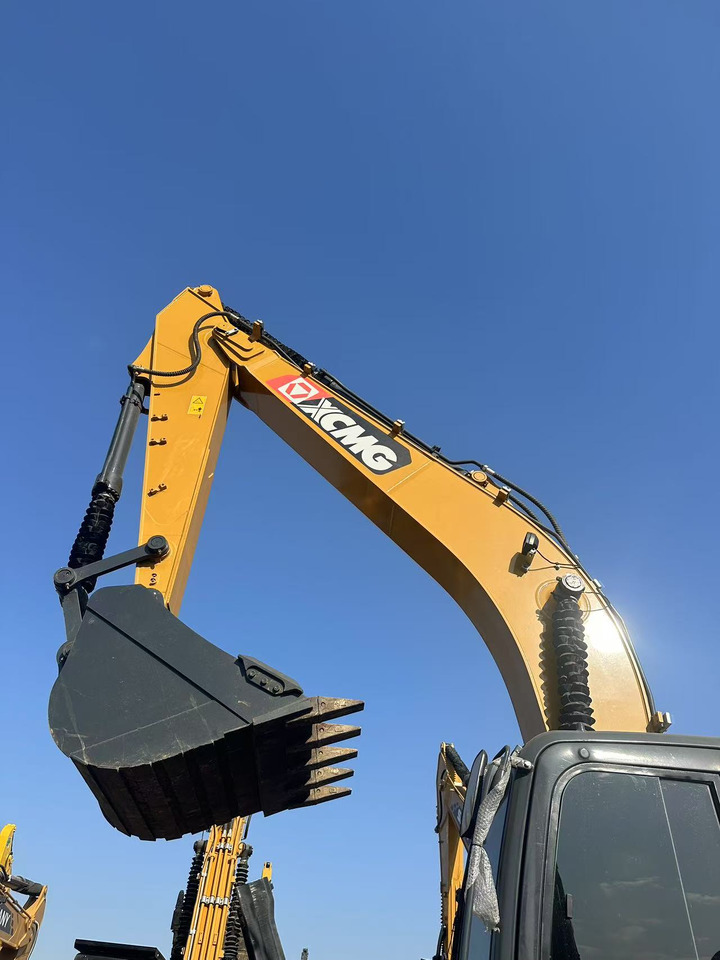 XCMG XE305DA - Escavadora de rastos: foto 4 XCMG XE305DA - Escavadora de rastos: foto 4