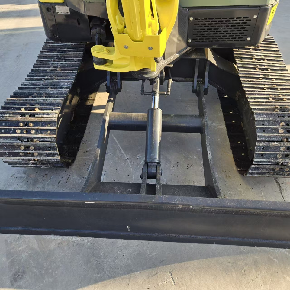 Yanmer VIO55 - Escavadora de rastos: foto 3 Yanmer VIO55 - Escavadora de rastos: foto 3