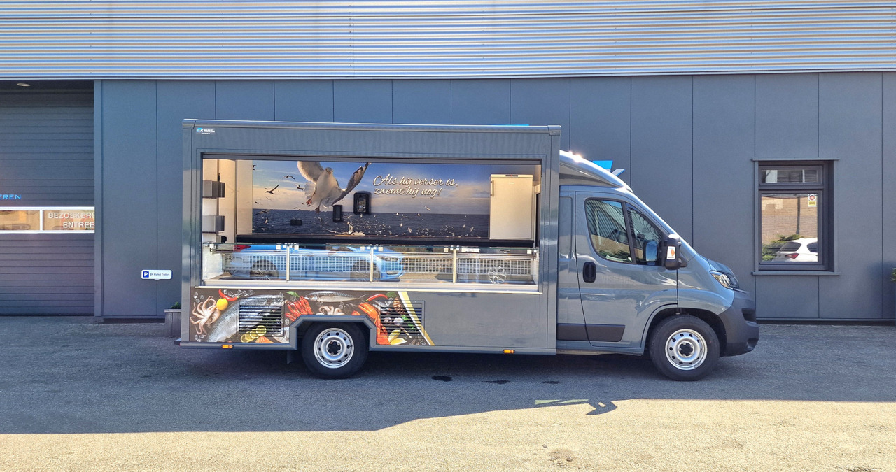 FIAT + BK Market Trailers opbouw - Food truck: foto 2 FIAT + BK Market Trailers opbouw - Food truck: foto 2
