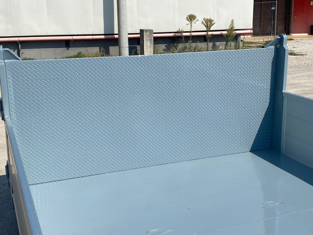 CONTAINER A PIANALE CON PIANTONI RIMOVIBILI IN FER - Contentor ampliroll: foto 3 CONTAINER A PIANALE CON PIANTONI RIMOVIBILI IN FER - Contentor ampliroll: foto 3