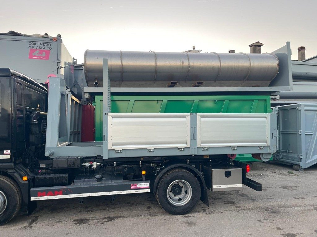 CONTAINER SCARRABILE NUOVO A PIANALE CON SPONDE - Contentor ampliroll: foto 3 CONTAINER SCARRABILE NUOVO A PIANALE CON SPONDE - Contentor ampliroll: foto 3