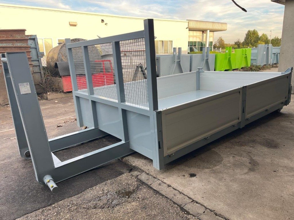 CONTAINER SCARRABILE NUOVO A PIANALE CON SPONDE - Contentor ampliroll: foto 1 CONTAINER SCARRABILE NUOVO A PIANALE CON SPONDE - Contentor ampliroll: foto 1