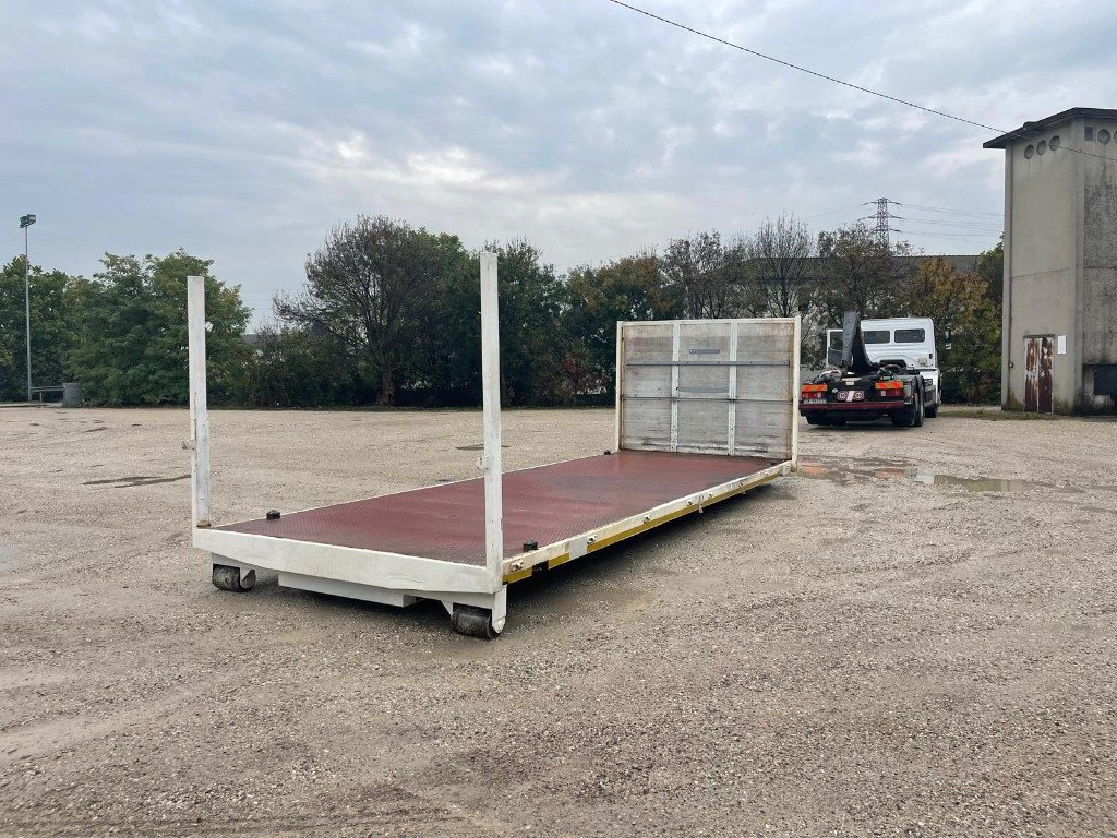 CONTAINER USATO A PIANALE SENZA SPONDE - Contentor ampliroll: foto 3 CONTAINER USATO A PIANALE SENZA SPONDE - Contentor ampliroll: foto 3