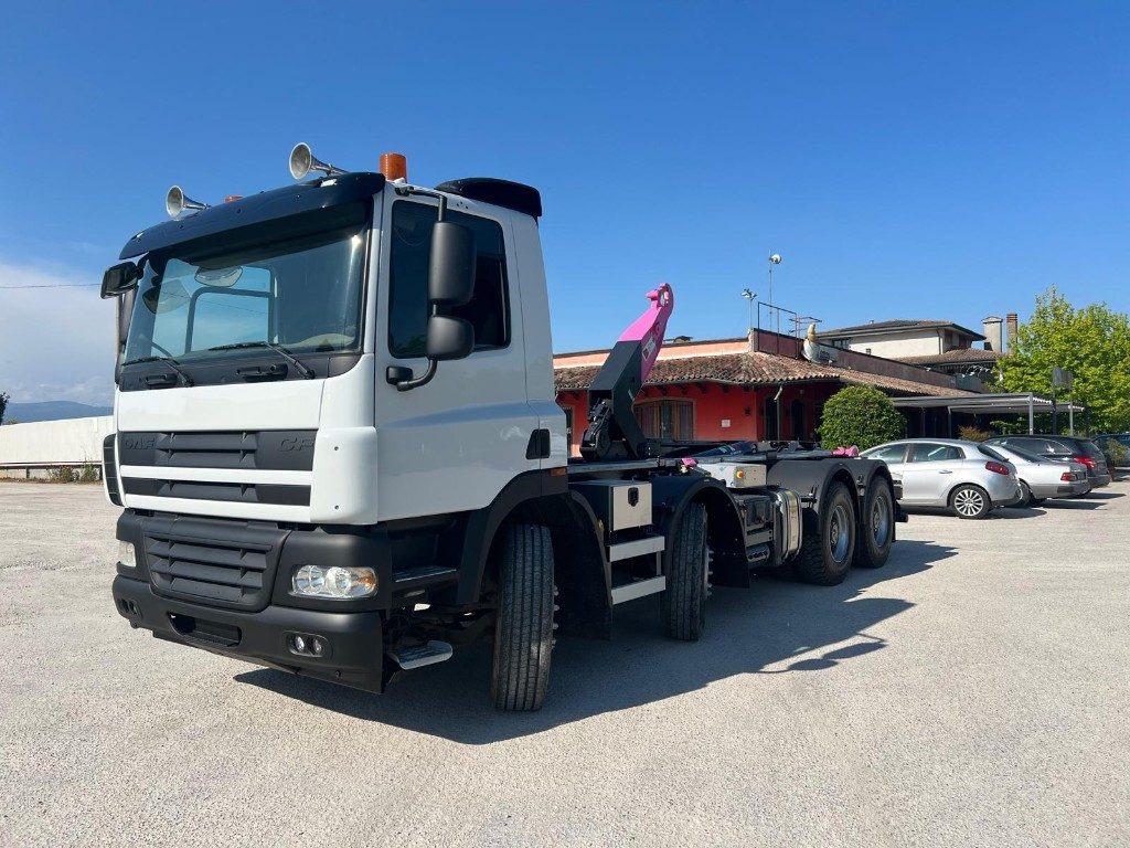 DAF CF85 SCARRABILE - Caminhão polibenne: foto 1 DAF CF85 SCARRABILE - Caminhão polibenne: foto 1