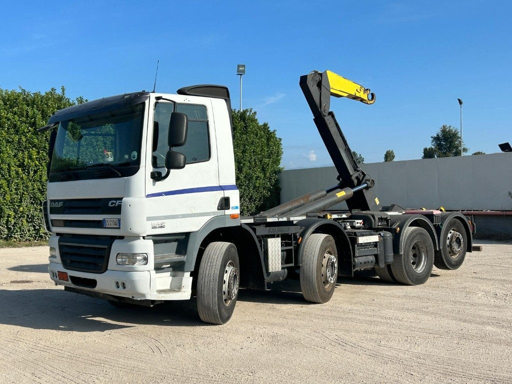 DAF CF85 SCARRABILE - Caminhão polibenne: foto 1 DAF CF85 SCARRABILE - Caminhão polibenne: foto 1