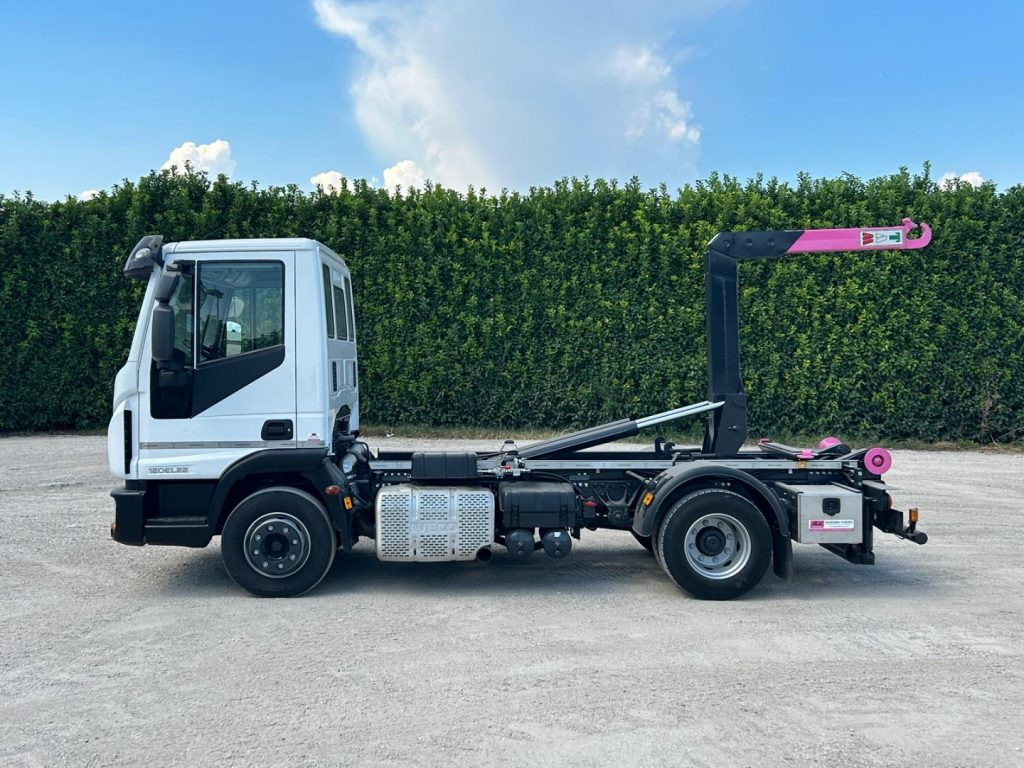 IVECO 120EL22 CON SCARRABILE NUOVO - Caminhão polibenne: foto 4 IVECO 120EL22 CON SCARRABILE NUOVO - Caminhão polibenne: foto 4
