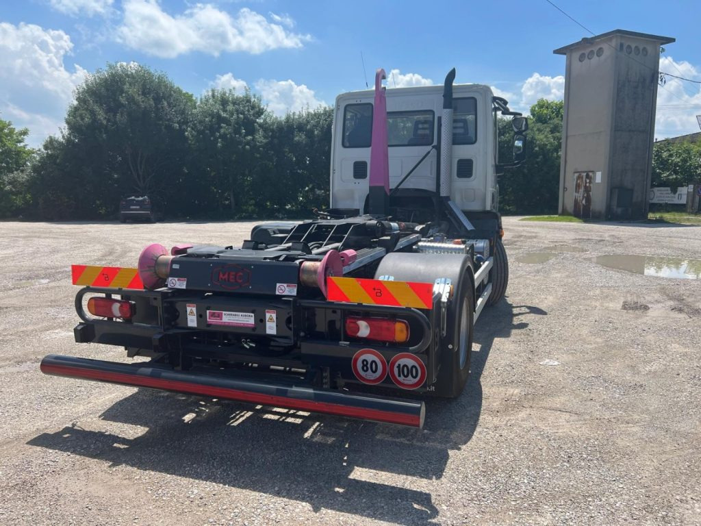 IVECO EUROCARGO 160E25 SCARRABILE - Caminhão polibenne: foto 4 IVECO EUROCARGO 160E25 SCARRABILE - Caminhão polibenne: foto 4