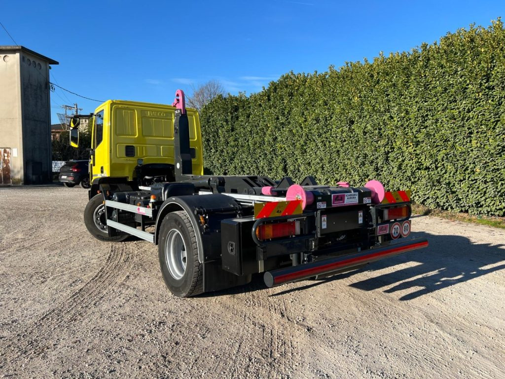 IVECO EUROCARGO 180EL28 SCARRABILE - Caminhão polibenne: foto 5 IVECO EUROCARGO 180EL28 SCARRABILE - Caminhão polibenne: foto 5