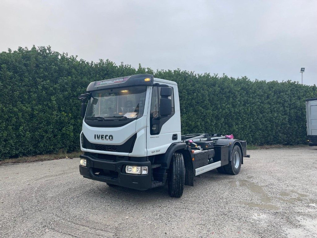 IVECO EUROCARGO 180K32 SCARRABILE NUOVO - Caminhão polibenne: foto 1 IVECO EUROCARGO 180K32 SCARRABILE NUOVO - Caminhão polibenne: foto 1