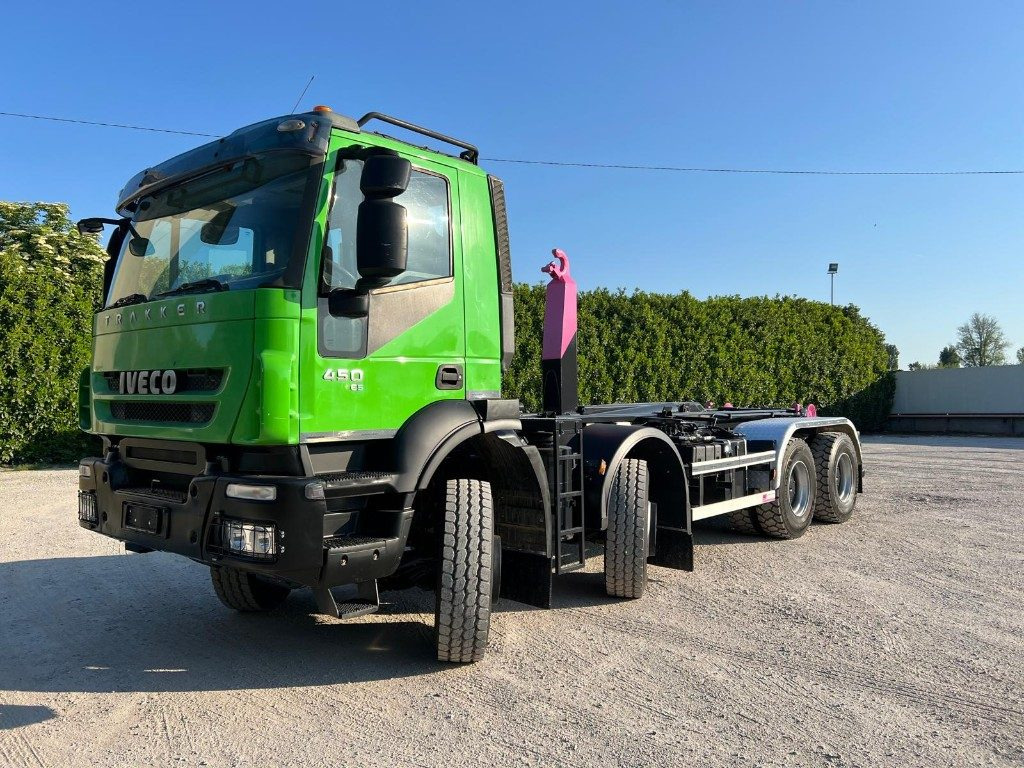 IVECO TRAKKER 450 SCARRABILE - Caminhão polibenne: foto 1 IVECO TRAKKER 450 SCARRABILE - Caminhão polibenne: foto 1