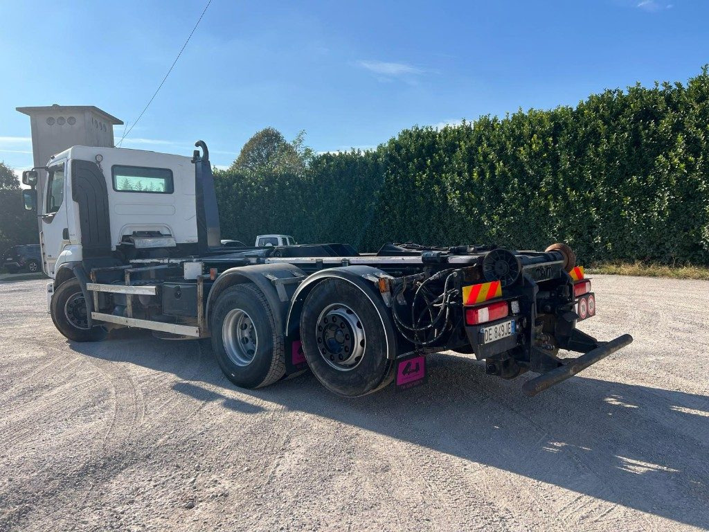 RENAULT PREMIUM 450 SCARRABILE FULL PNEUMATICO - Caminhão polibenne: foto 5 RENAULT PREMIUM 450 SCARRABILE FULL PNEUMATICO - Caminhão polibenne: foto 5
