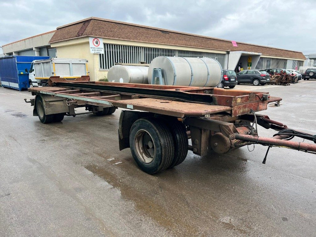 VIBERTI RIMORCHIO VIBERTI SCARRABILE PNEUMATICO - Reboque ampliroll/ Multibenne: foto 2 VIBERTI RIMORCHIO VIBERTI SCARRABILE PNEUMATICO - Reboque ampliroll/ Multibenne: foto 2