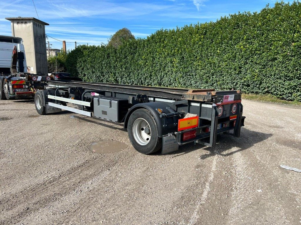 ZORZI RIMORCHIO ZORZI 20R073 SCARRABILE - Reboque ampliroll/ Multibenne: foto 4 ZORZI RIMORCHIO ZORZI 20R073 SCARRABILE - Reboque ampliroll/ Multibenne: foto 4