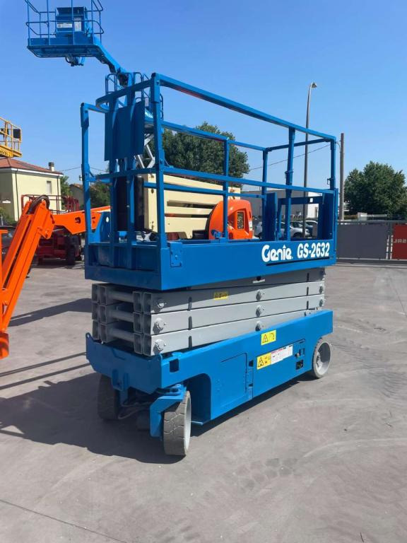 Plataforma de Tijera/ Plataforma de tesoura Genie GS-2632: foto 14