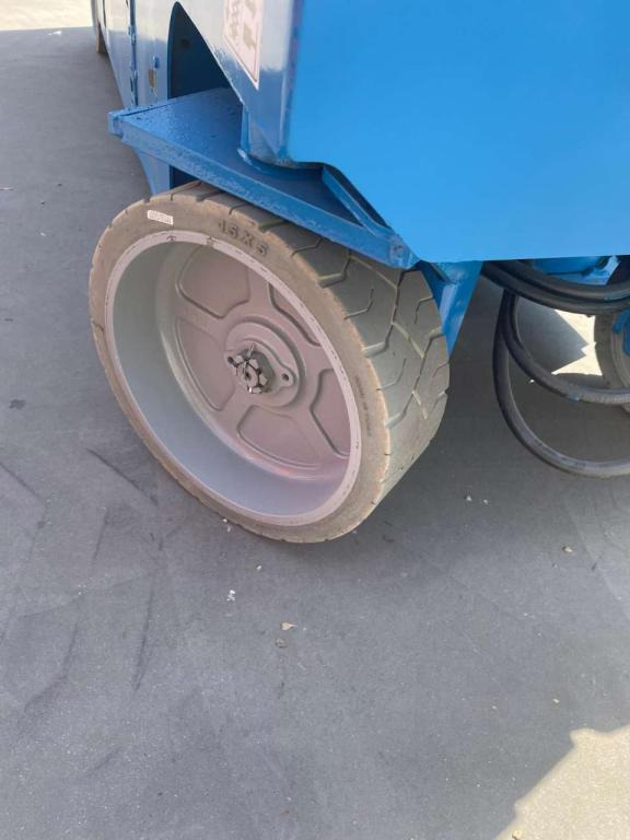 Plataforma de Tijera/ Plataforma de tesoura Genie GS-2632: foto 7