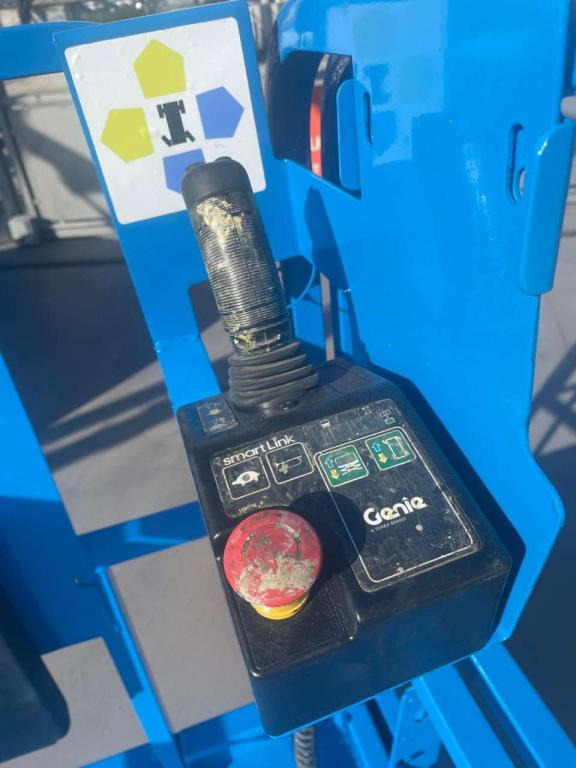 Genie GS-3246 - Plataforma de Tijera/ Plataforma de tesoura: foto 5 Genie GS-3246 - Plataforma de Tijera/ Plataforma de tesoura: foto 5