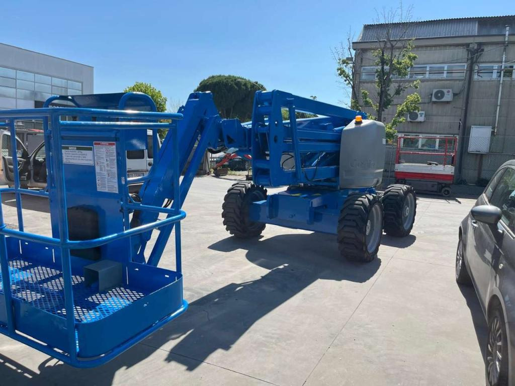 Genie Z45/25 - Plataforma articulada: foto 2 Genie Z45/25 - Plataforma articulada: foto 2