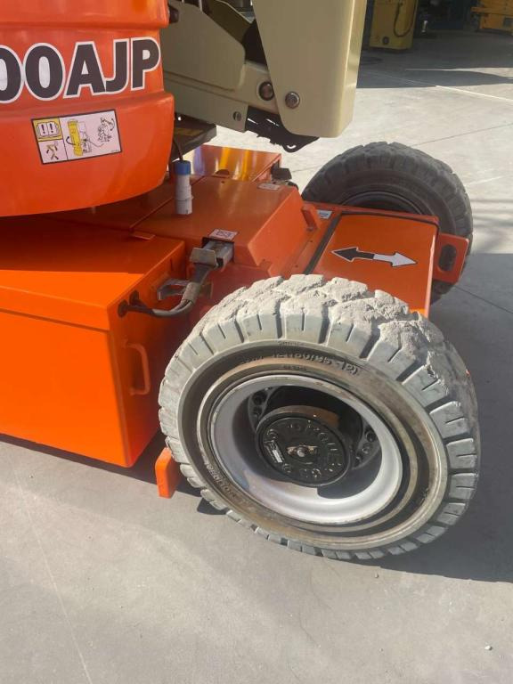 JLG E300AJP - Plataforma articulada: foto 3 JLG E300AJP - Plataforma articulada: foto 3