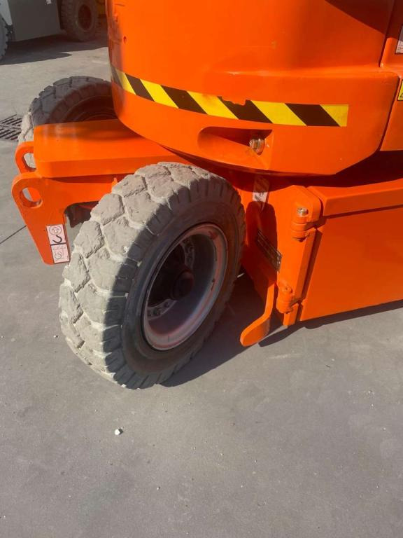 JLG E300AJP - Plataforma articulada: foto 5 JLG E300AJP - Plataforma articulada: foto 5