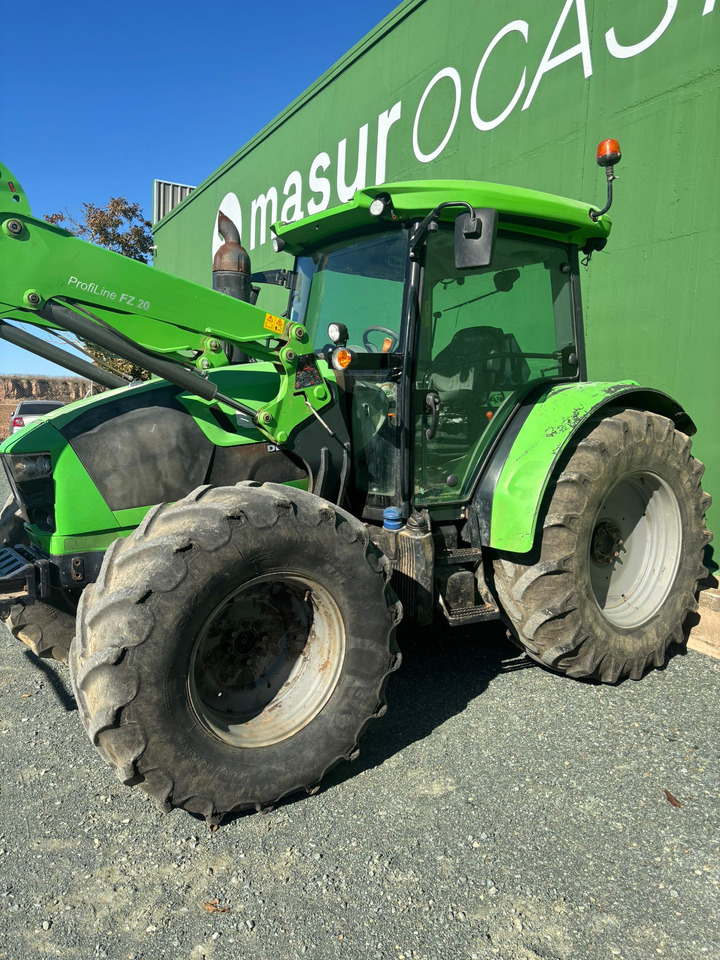 Deuthz 5125 - Trator: foto 1 Deuthz 5125 - Trator: foto 1