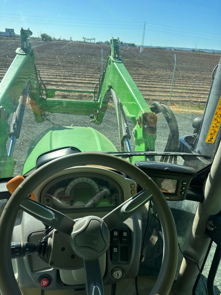 Deuthz 5125 - Trator: foto 5 Deuthz 5125 - Trator: foto 5