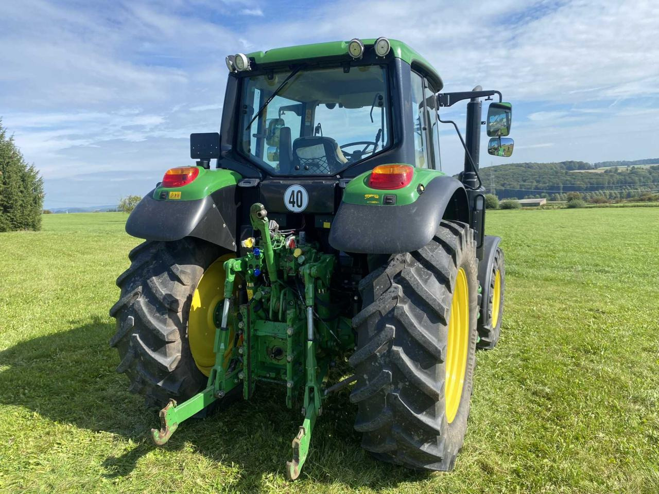 Trator John Deere 6120M: foto 6