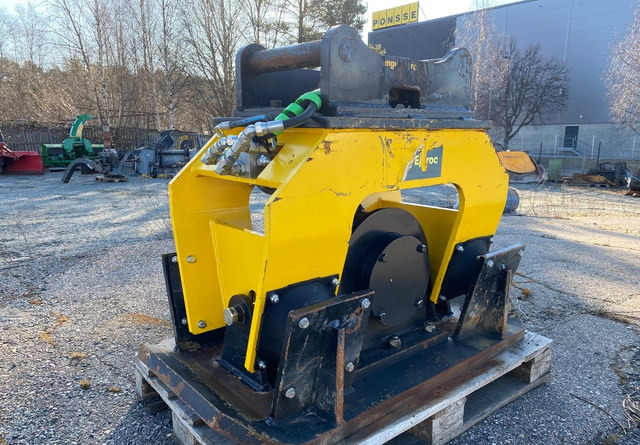 Atlas CopcoHC 850 - Placas vibratórias, Equipamento: foto 1 Atlas CopcoHC 850 - Placas vibratórias, Equipamento: foto 1