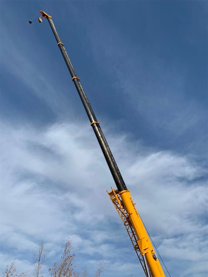XCMG QY100K 100 ton truck crane - Guindaste móvel: foto 5 XCMG QY100K 100 ton truck crane - Guindaste móvel: foto 5