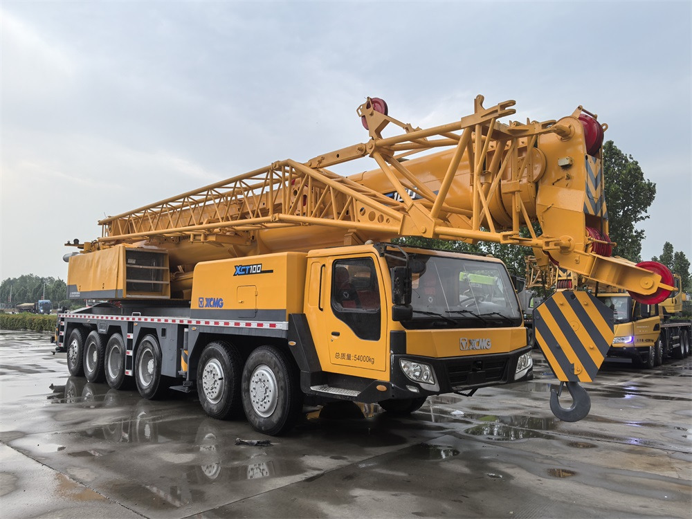 XCMG QY100K QY100K-1 100 ton 130 ton 160t truck crane - Guindaste móvel: foto 2 XCMG QY100K QY100K-1 100 ton 130 ton 160t truck crane - Guindaste móvel: foto 2