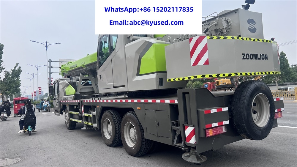 ZOOMLION ZTC251V QY25V 25TON 30TON 35TON 40TON 50TON 55TON 70TON 80TON 100T - Guindaste móvel: foto 5 ZOOMLION ZTC251V QY25V 25TON 30TON 35TON 40TON 50TON 55TON 70TON 80TON 100T - Guindaste móvel: foto 5
