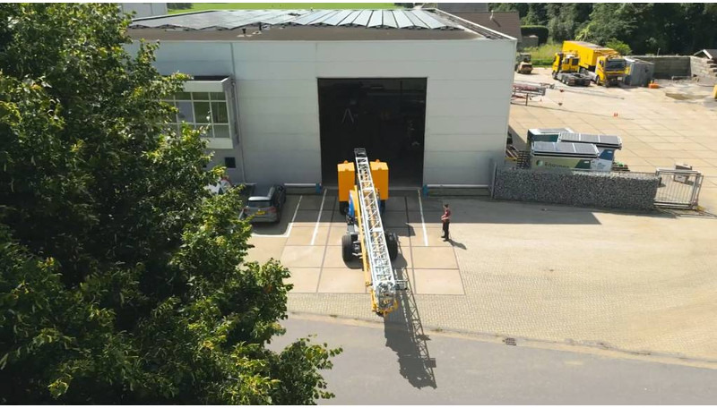 Giraffe 700.26-2WD4S - Grua automontante: foto 2 Giraffe 700.26-2WD4S - Grua automontante: foto 2