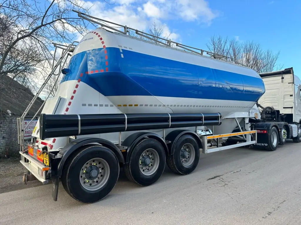 Feldbinder Powder Tanker - Semirreboque silo: foto 5 Feldbinder Powder Tanker - Semirreboque silo: foto 5