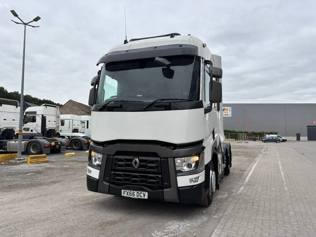 Renault T 460 (DCV) - Tractor: foto 3 Renault T 460 (DCV) - Tractor: foto 3