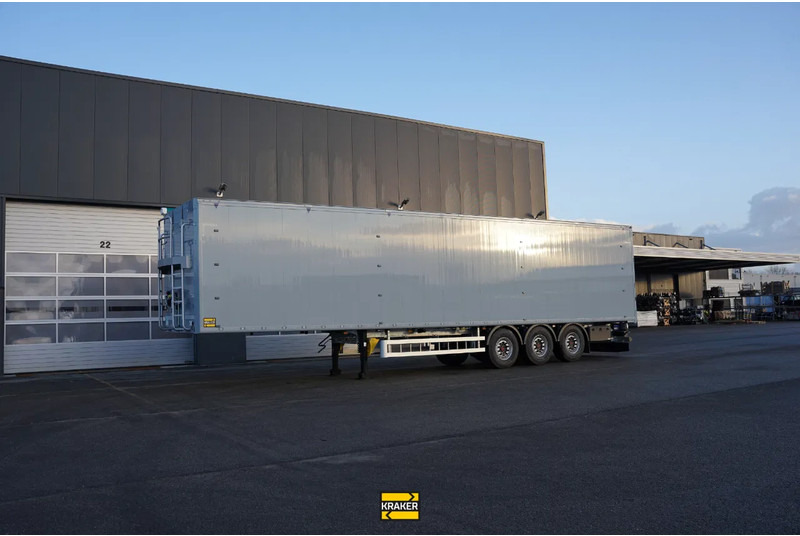 Kraker K-Force Fifth wheel 1250mm 90cbm 4 in stock - Semireboque piso móvel: foto 1 Kraker K-Force Fifth wheel 1250mm 90cbm 4 in stock - Semireboque piso móvel: foto 1